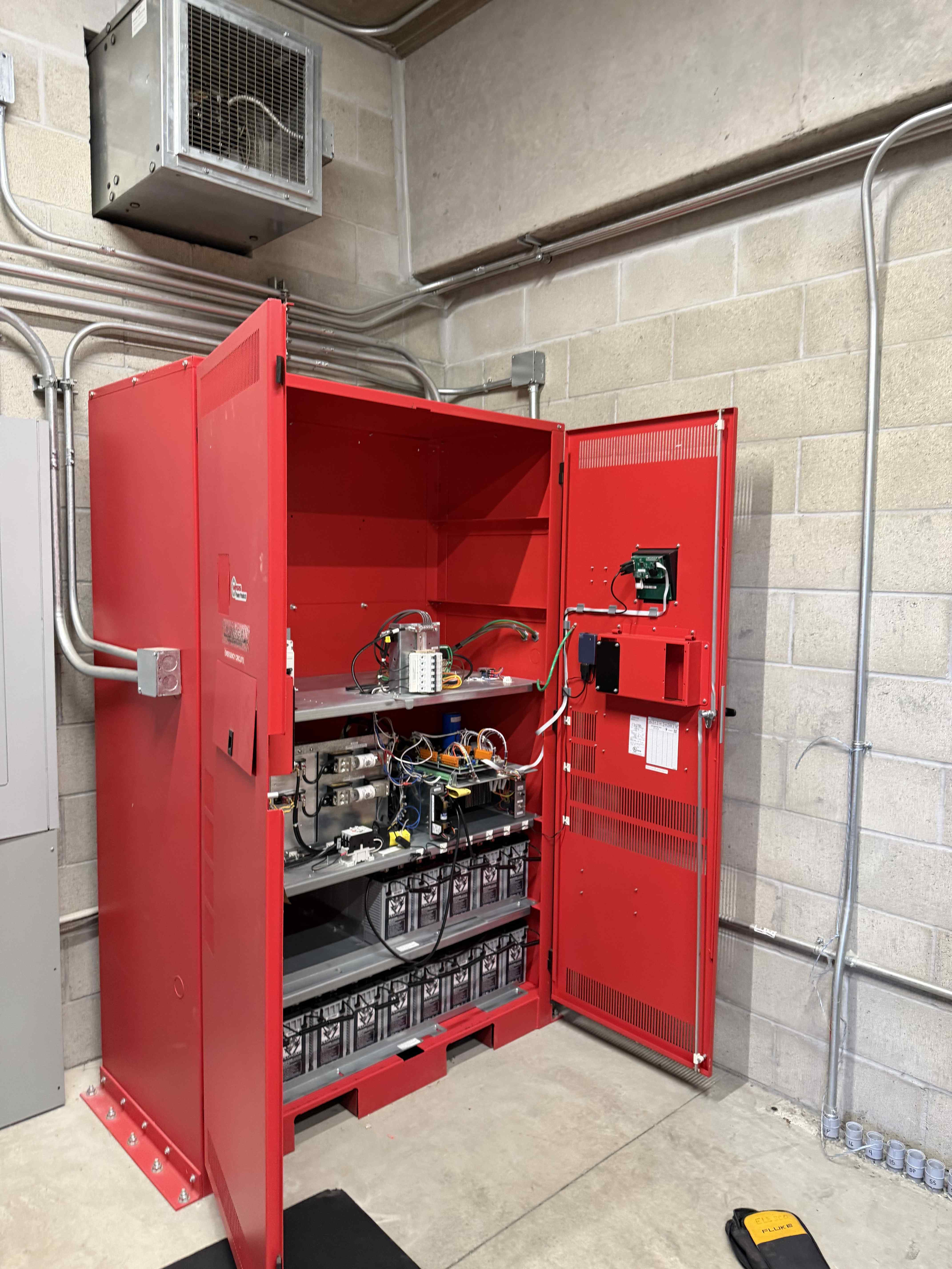 miramar_college_lighting_inverters_and_batteries_3